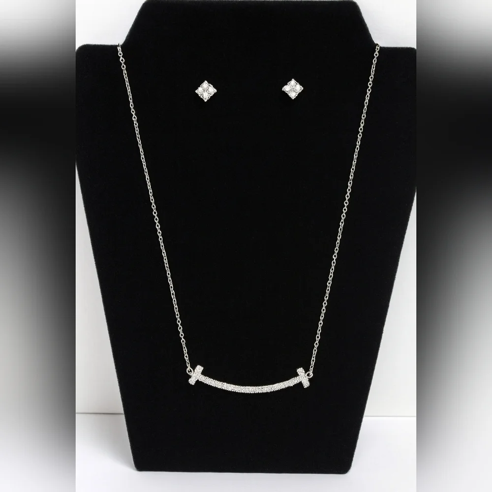 MOISSANITE Sterling Set Silver Necklace & EARRINGS